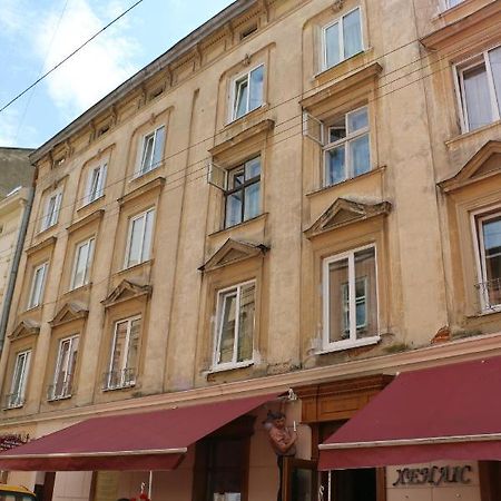 Затишні Апартаменти В Центрі Міста Lviv Eksteriør bilde